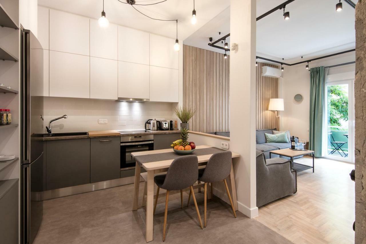 Апартаменти Stunning Αpartment Ιn Τhe Heart Athens. Екстер'єр фото